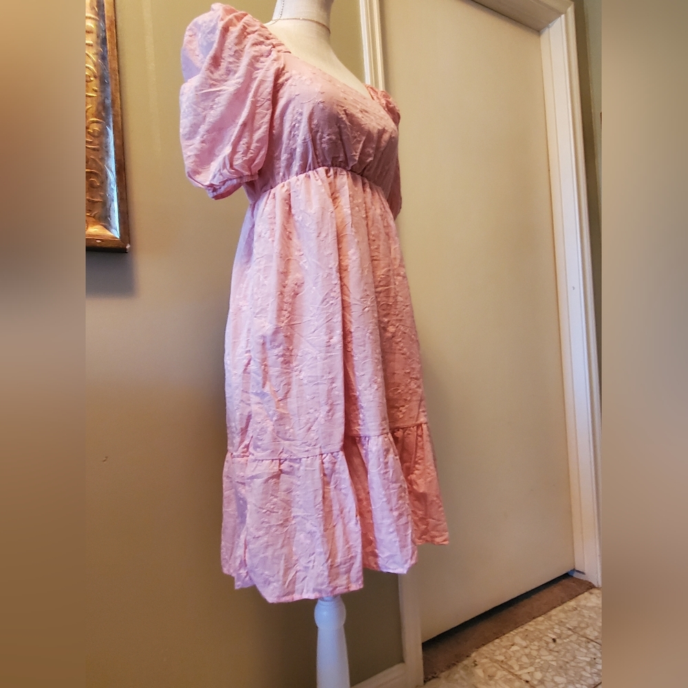 Dress - Picture 8 of 8